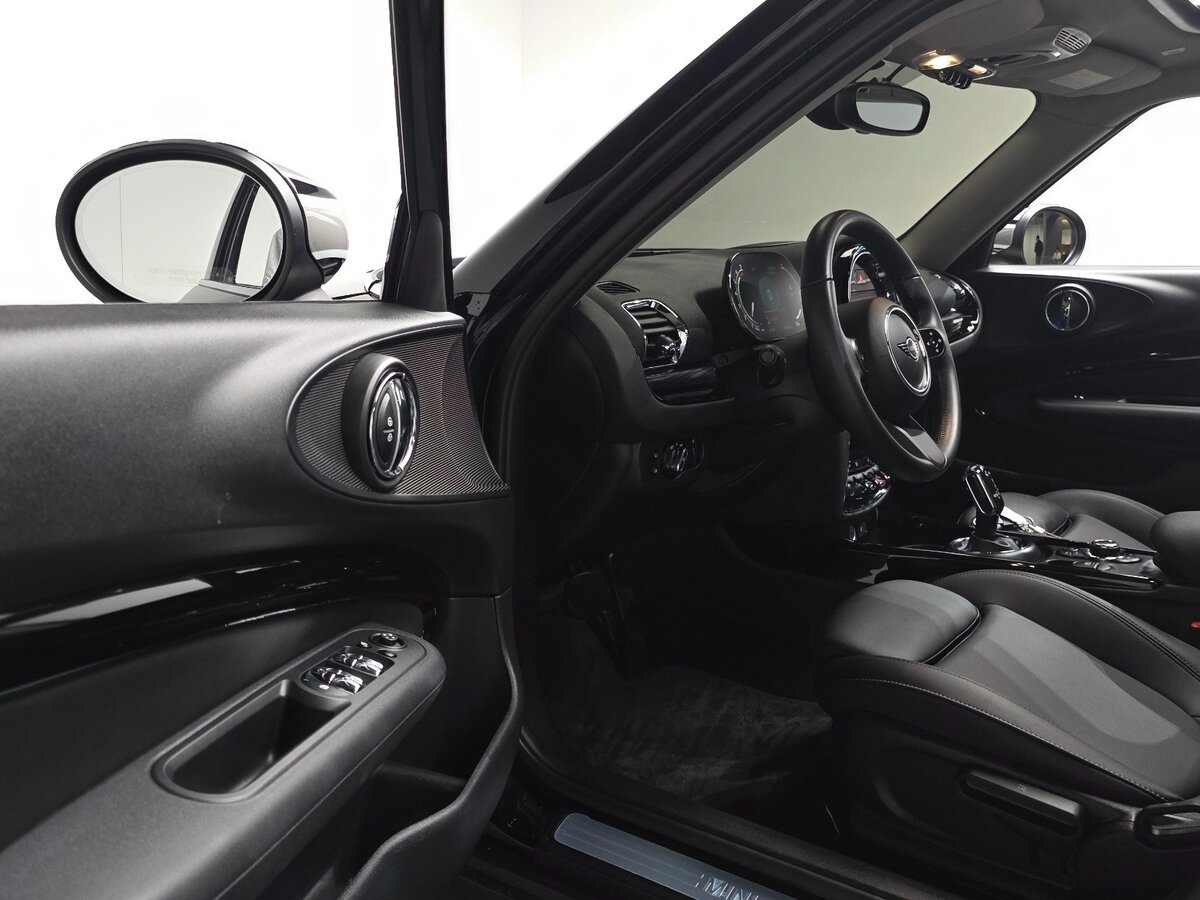 Mini Clubman 2022 — фото 6 из 20