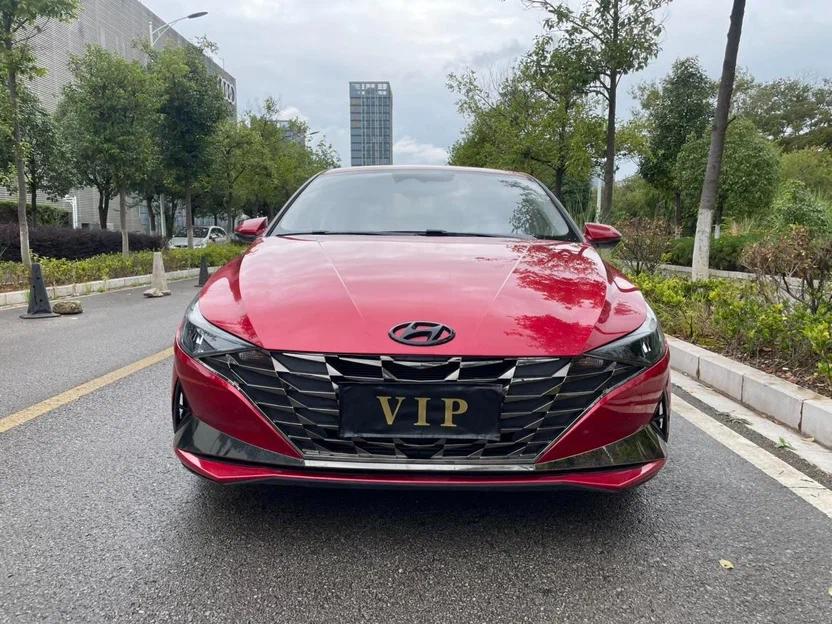 Hyundai Elantra 2022 — фото 2 из 10