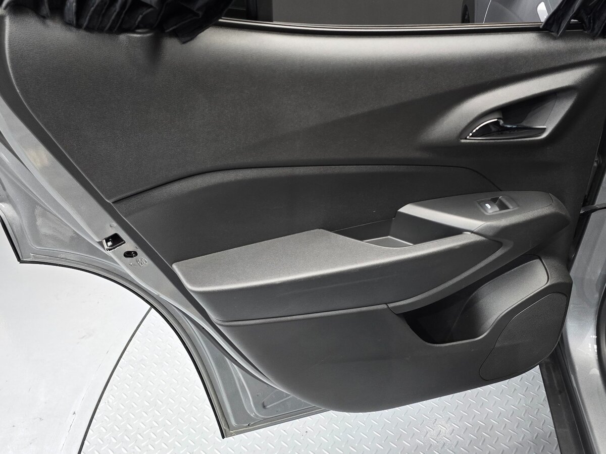 Chevrolet Trax 2023 — фото 11 из 20