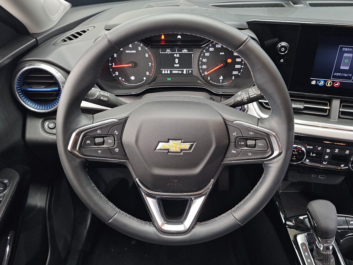 Chevrolet Trax 2023 — фото 6 из 20