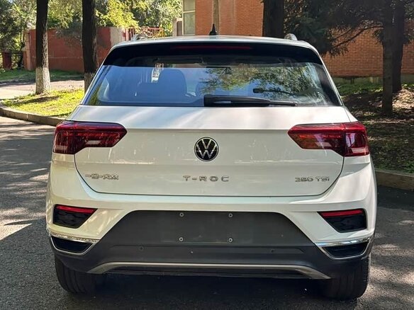 Volkswagen T-Roc 2023 — фото 6 из 12