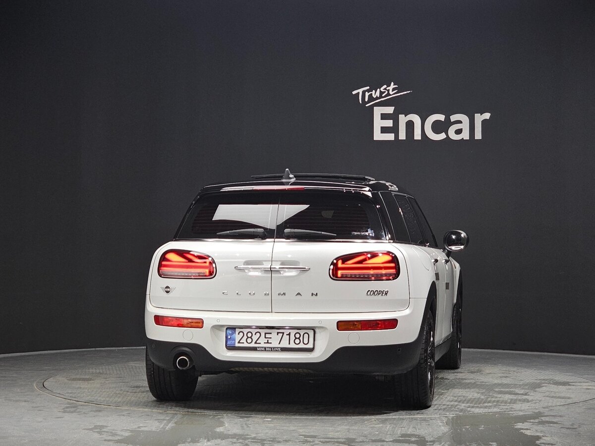 Mini Clubman 2022 — фото 3 из 20
