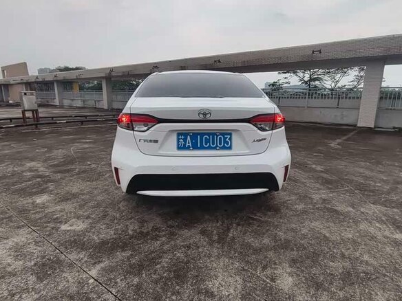 Toyota Levin 2022 — фото 6 из 10