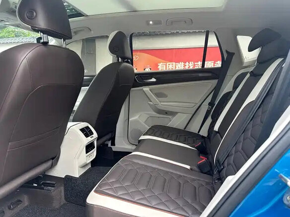 Volkswagen Tayron 2023 — фото 10 из 10