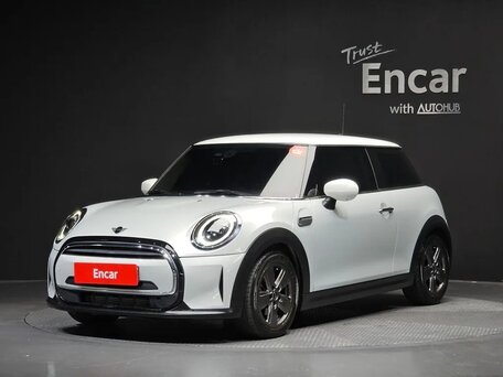 Mini Hatch 2022 — главное фото