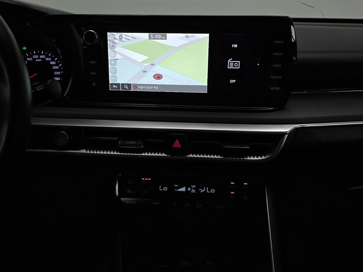 Kia K5 2022 — фото 17 из 20