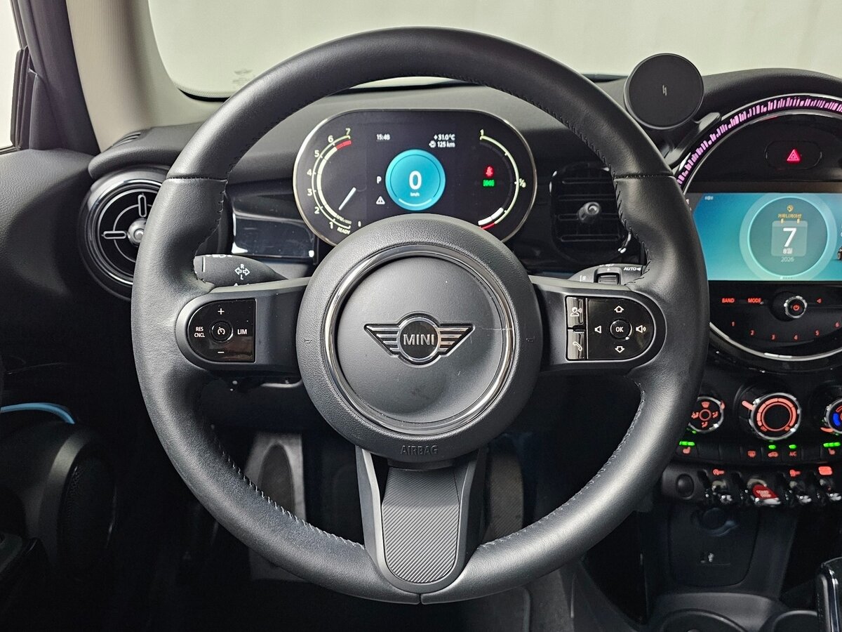 Mini Hatch 2022 — фото 7 из 20