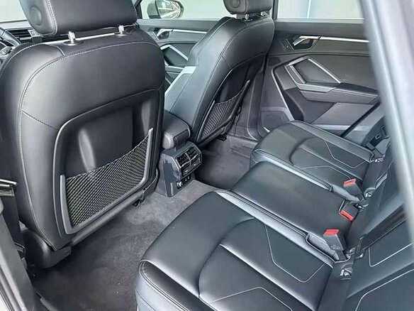 Audi Q3 2023 — фото 11 из 11