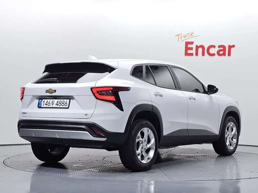 Chevrolet Trax 2023 — фото 3 из 20