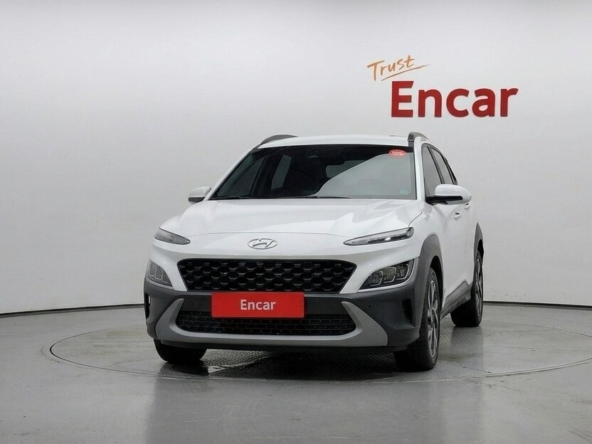 Hyundai Kona 2022 — фото 2 из 10