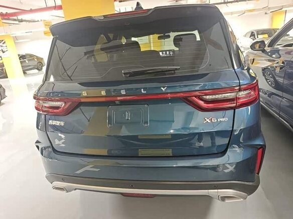 Geely Vision X6 Pro 2022 — фото 5 из 15
