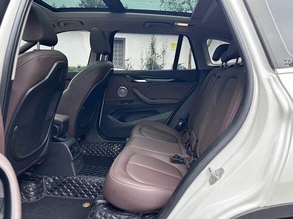 BMW X1 2022 — фото 8 из 8