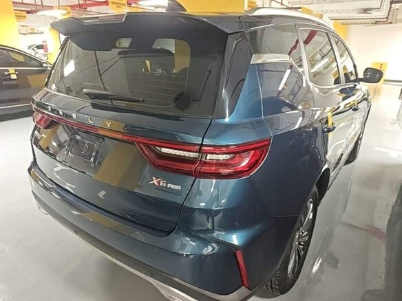 Geely Vision X6 Pro 2022 — фото 6 из 15