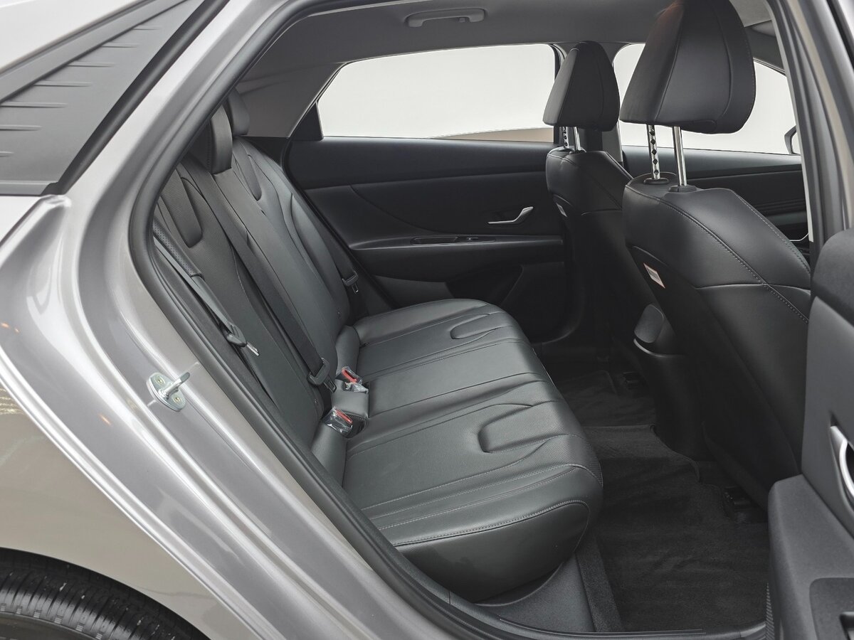 Hyundai Avante 2022 — фото 9 из 19