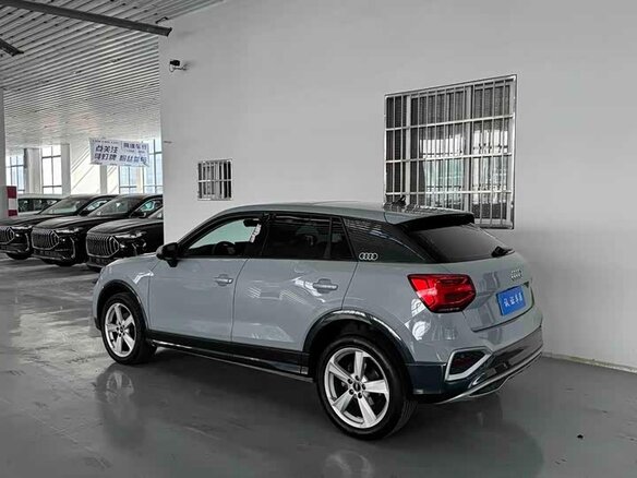 Audi Q2 2022 — фото 4 из 8