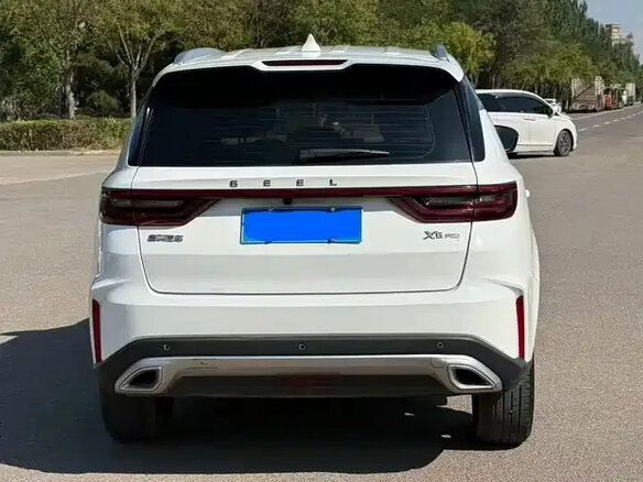 Geely Vision X6 Pro 2022 — фото 5 из 9