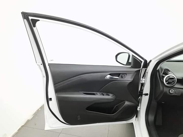 Chevrolet Monza 2023 — фото 5 из 17