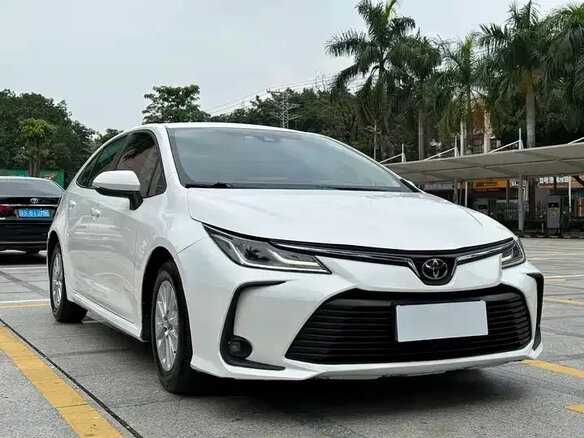 Toyota Corolla 2022 — фото 3 из 16