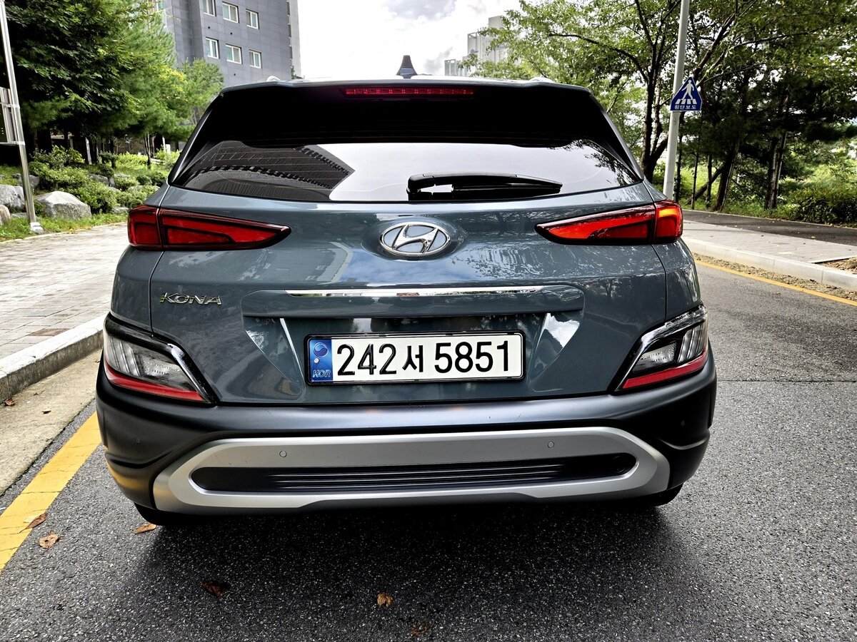 Hyundai Kona 2022 — фото 5 из 12