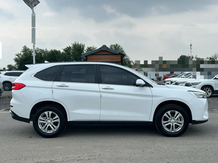 Haval M6 2023 — фото 4 из 8