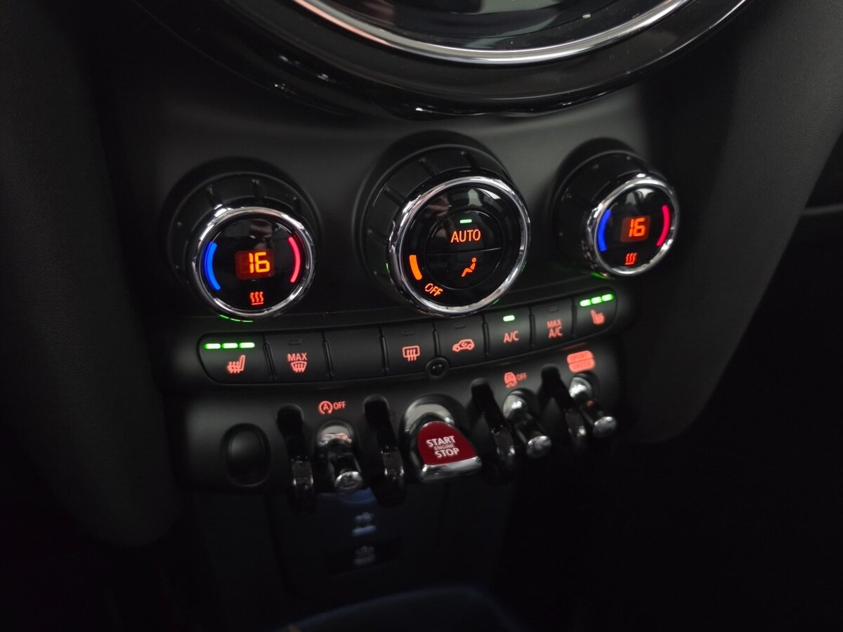 Mini Hatch 2022 — фото 13 из 19