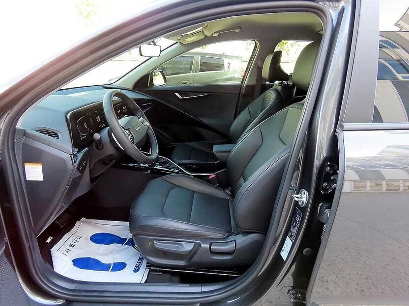 Kia Niro 2022 — фото 6 из 9