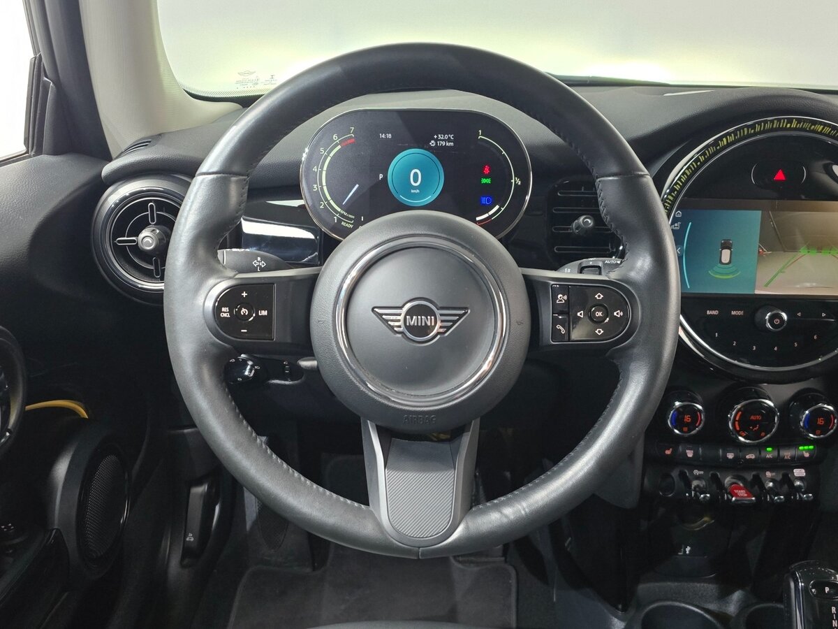 Mini Hatch 2022 — фото 6 из 20