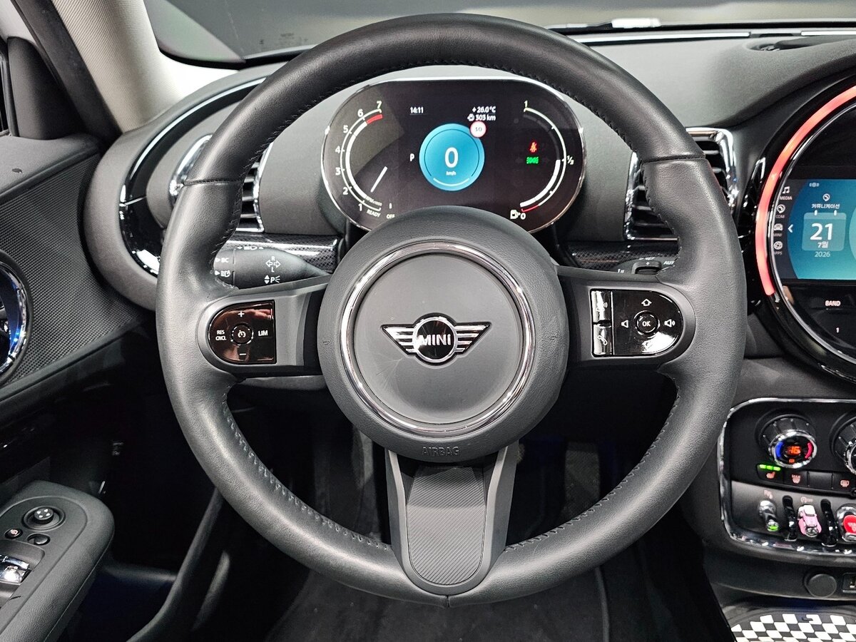 Mini Clubman 2022 — фото 6 из 20