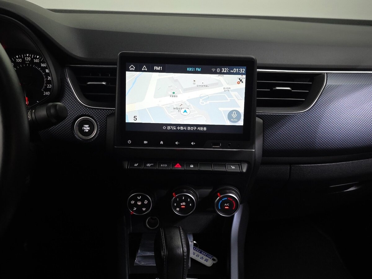 Renault Samsung XM3 2022 — фото 15 из 19