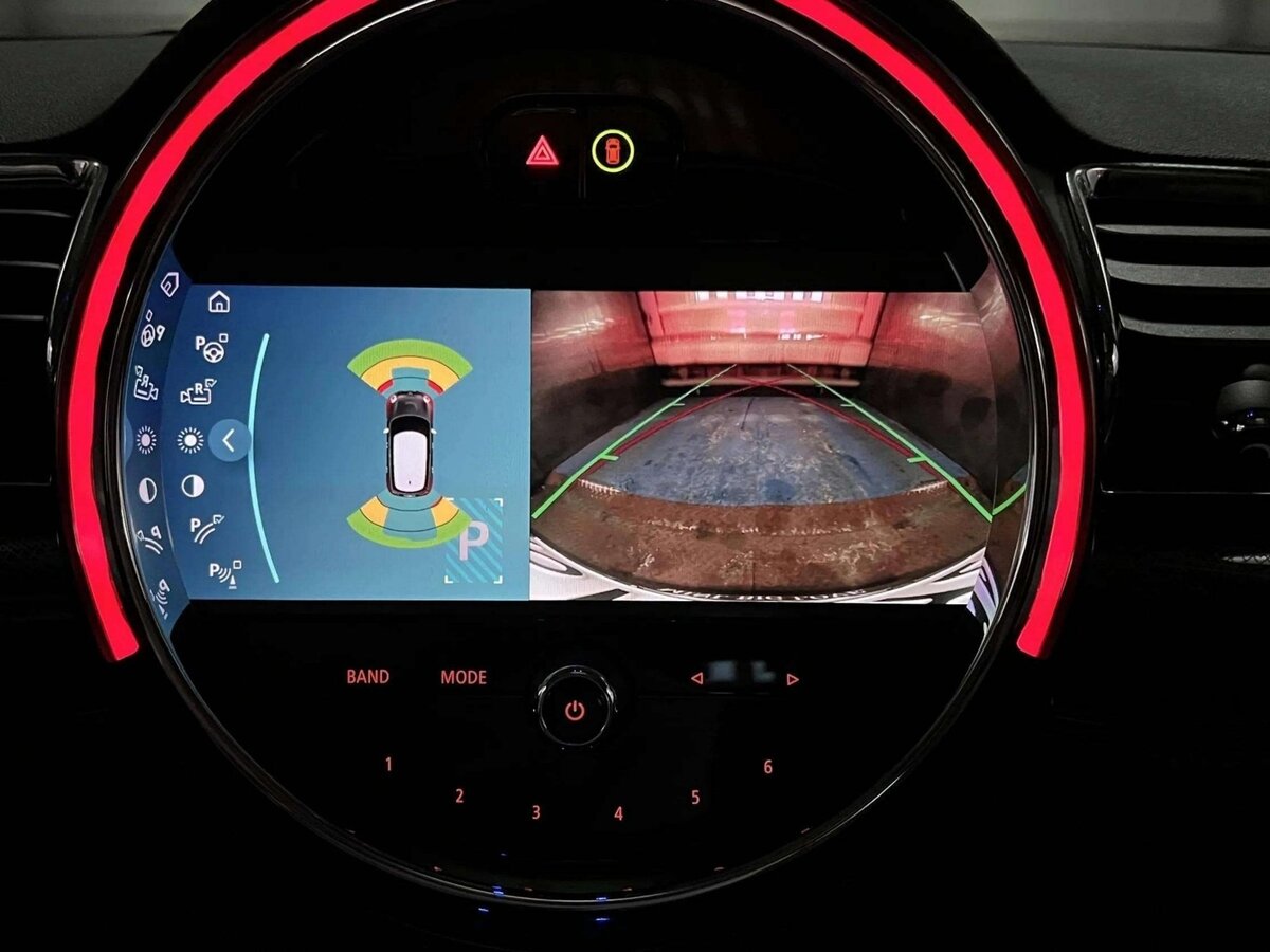 Mini Clubman 2022 — фото 10 из 15