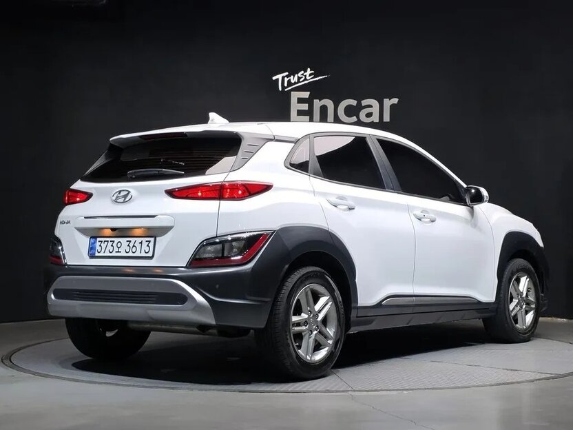 Hyundai Kona 2022 — фото 3 из 10