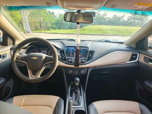Chevrolet Monza 2022 — фото 11 из 16