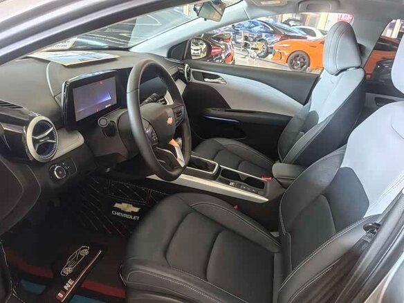 Chevrolet Monza 2023 — фото 7 из 13