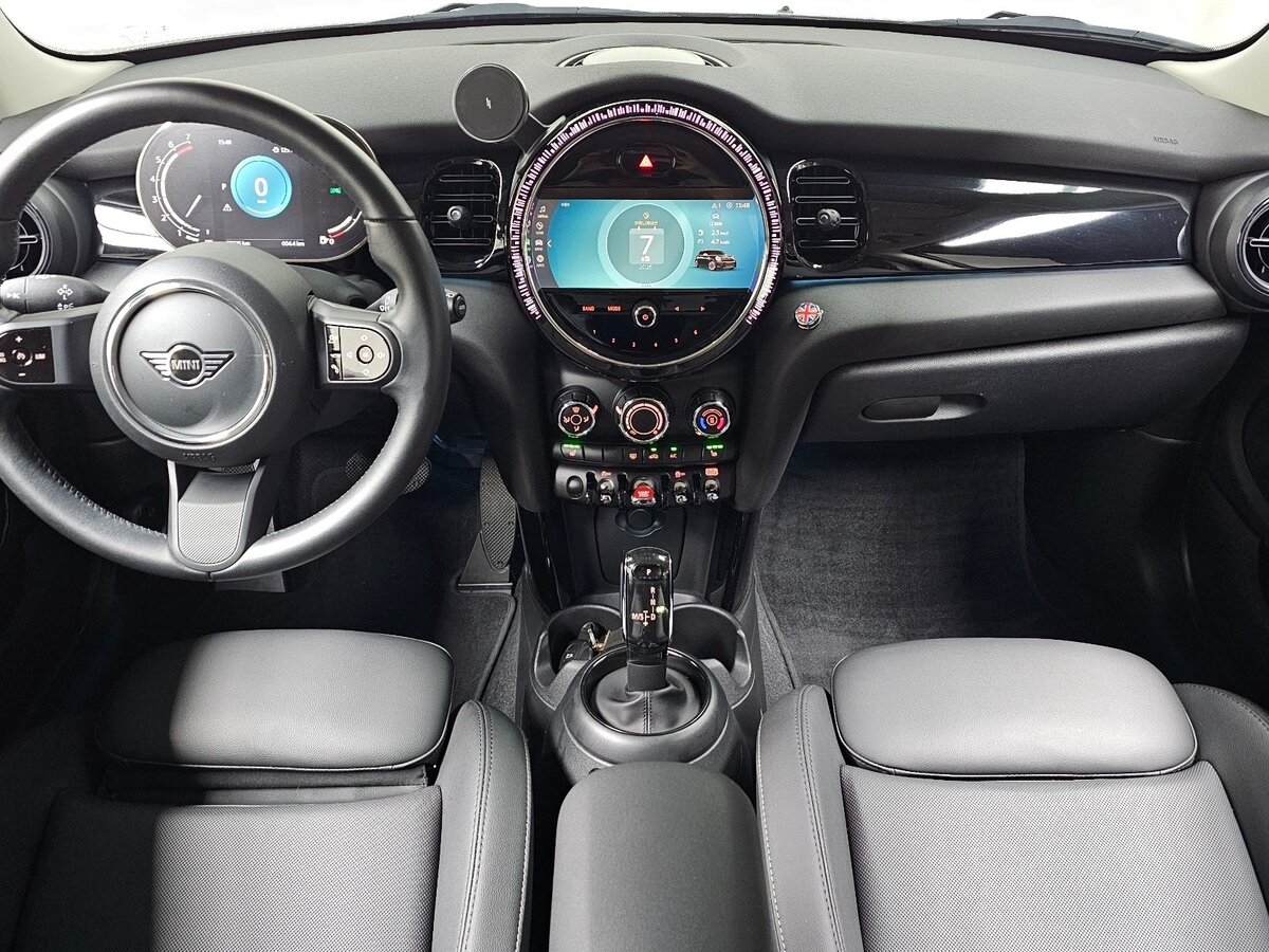 Mini Hatch 2022 — фото 9 из 20