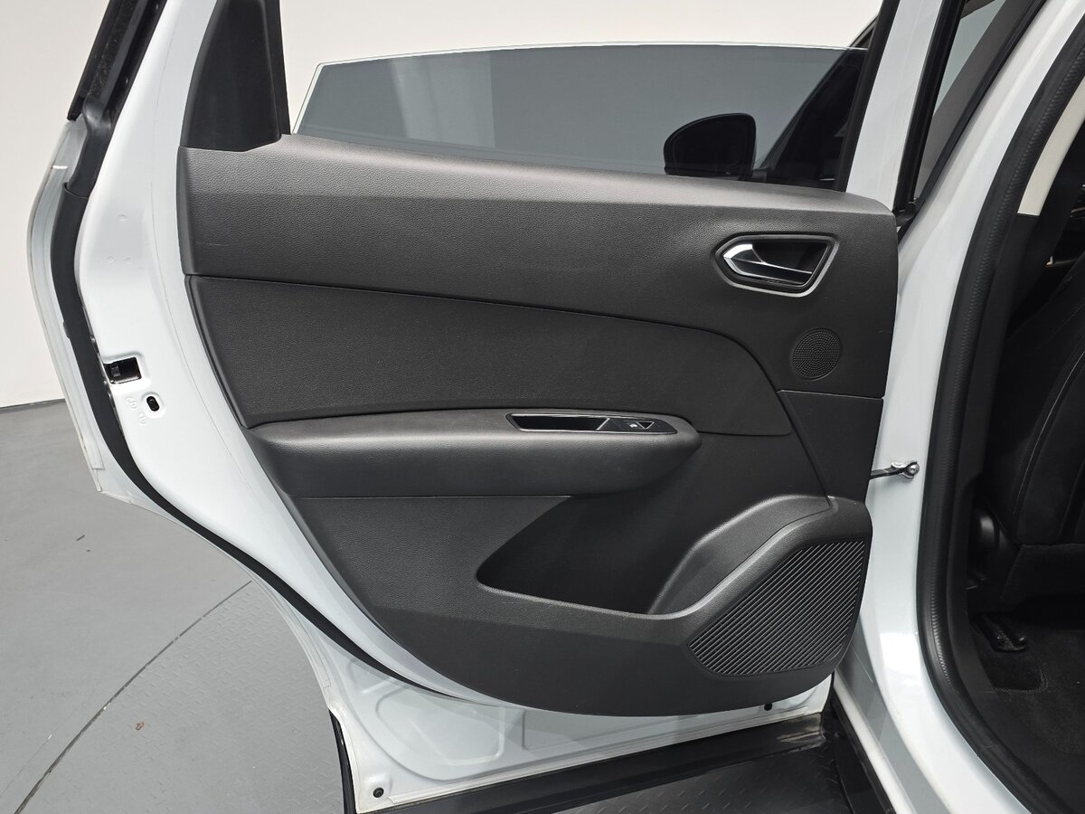 Renault Samsung XM3 2022 — фото 12 из 20