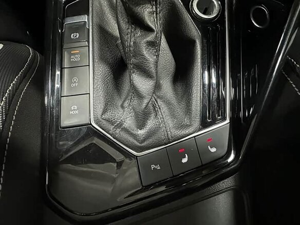 Volkswagen Tayron 2023 — фото 10 из 12