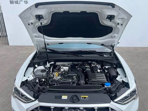 Audi Q3 2022 — фото 8 из 8