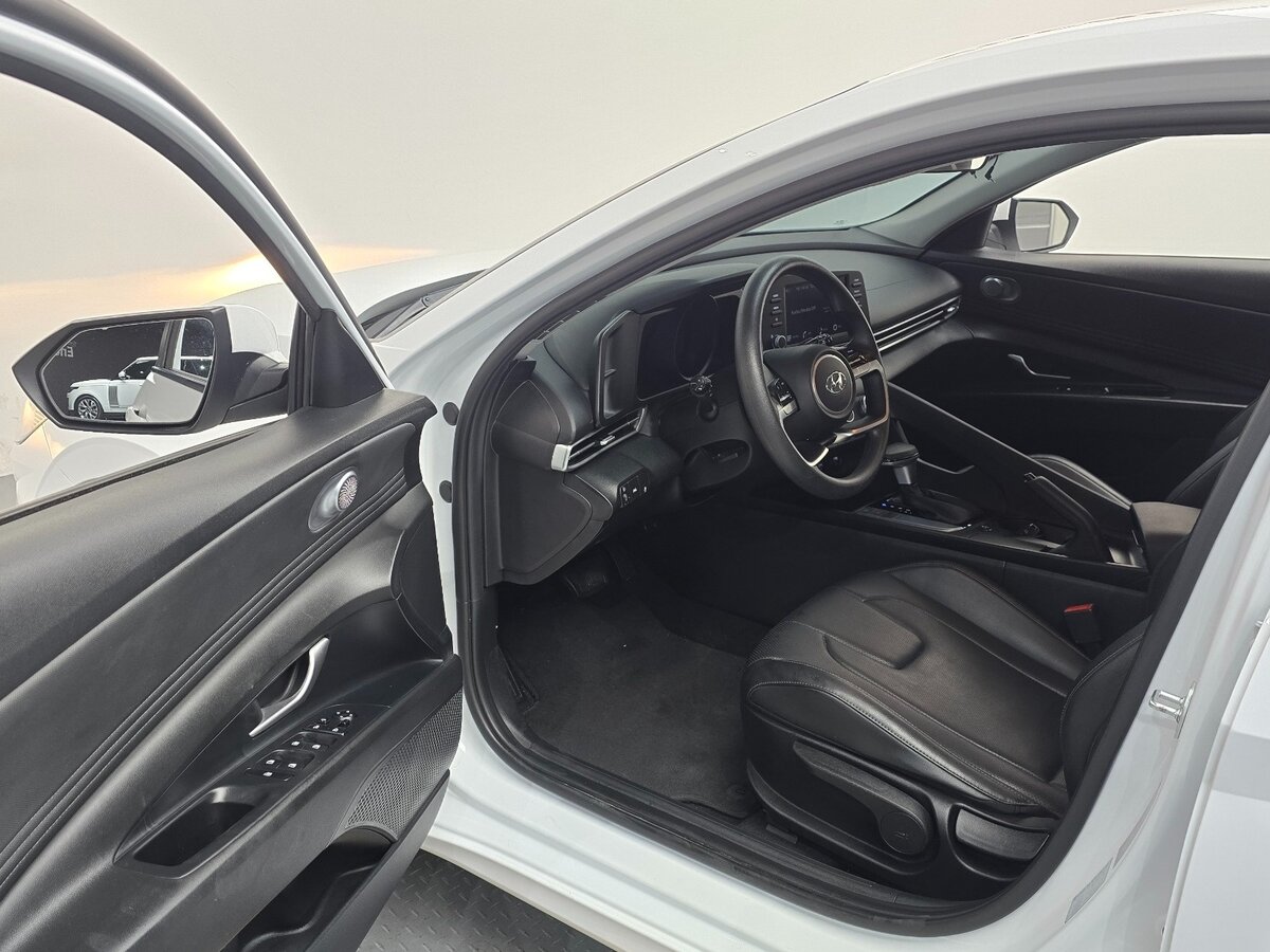 Hyundai Avante 2022 — фото 7 из 20