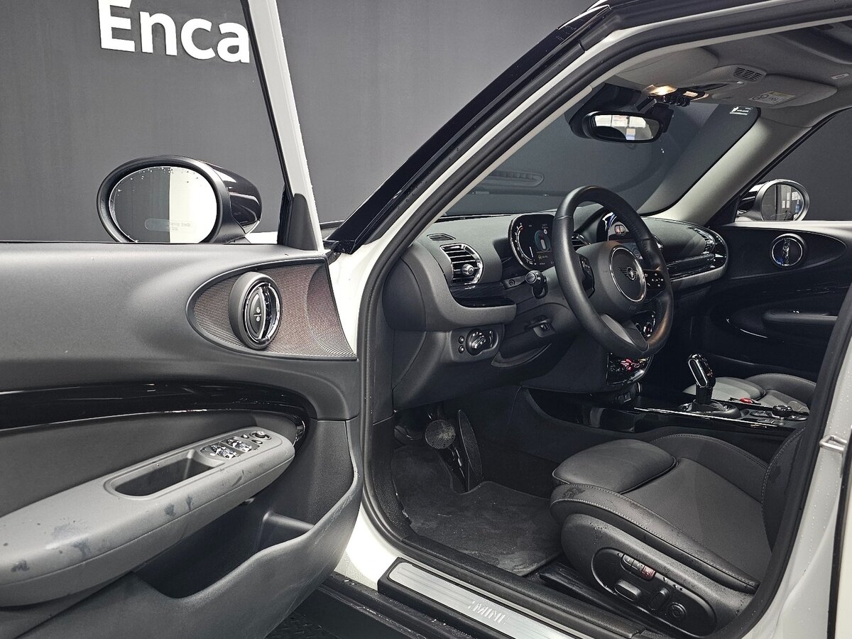 Mini Clubman 2022 — фото 7 из 20