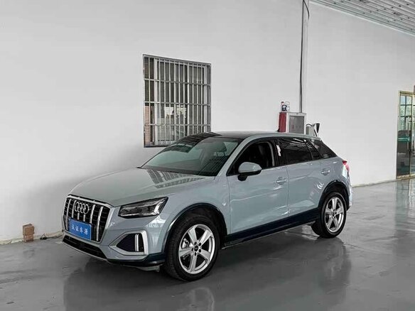 Audi Q2 2022 — фото 1 из 8