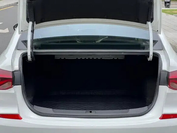 Chevrolet Monza 2022 — фото 16 из 16