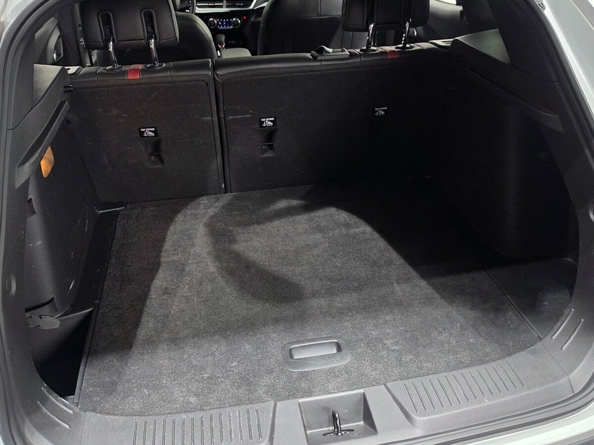 Chevrolet Trax 2023 — фото 17 из 19